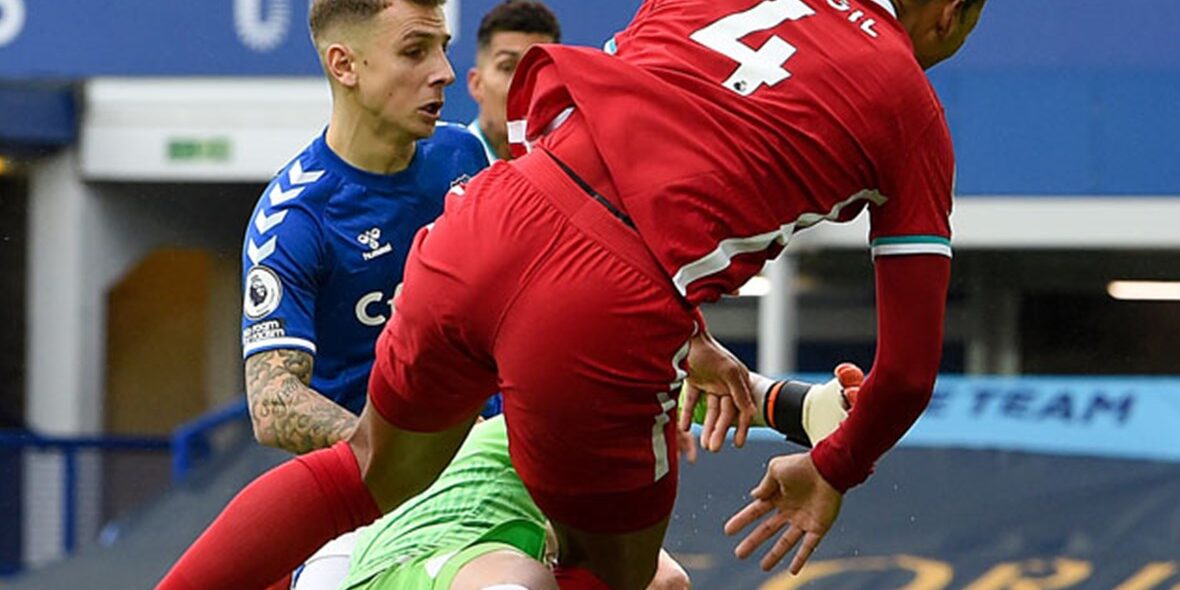 Virgil Van Dijk Suffers Video Nasty